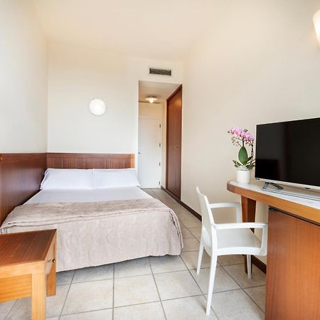 Hotel Bellevue Beach - Sul Mare Milano Marittima Esterno foto