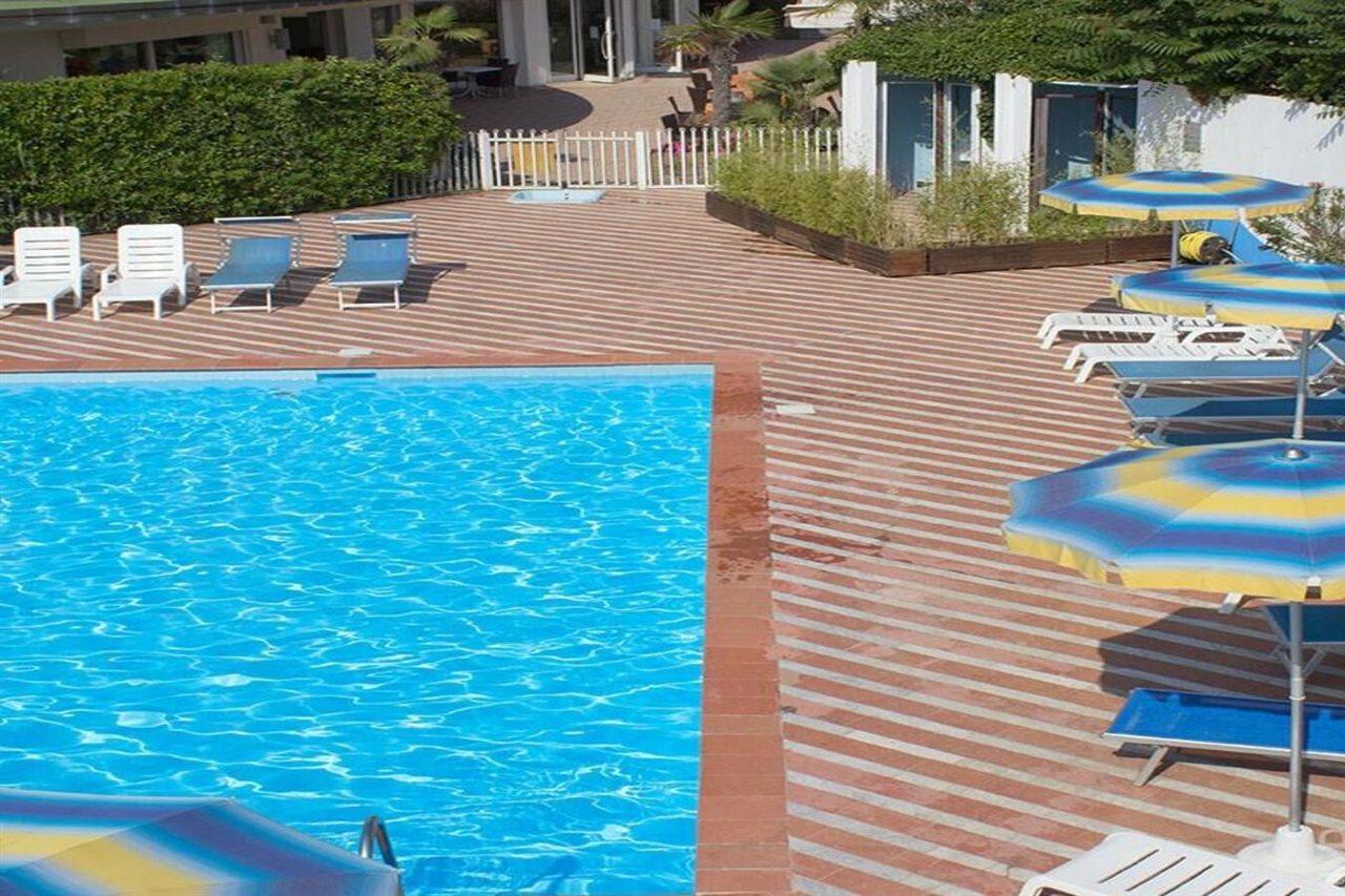Hotel Bellevue Beach - Sul Mare Milano Marittima Esterno foto
