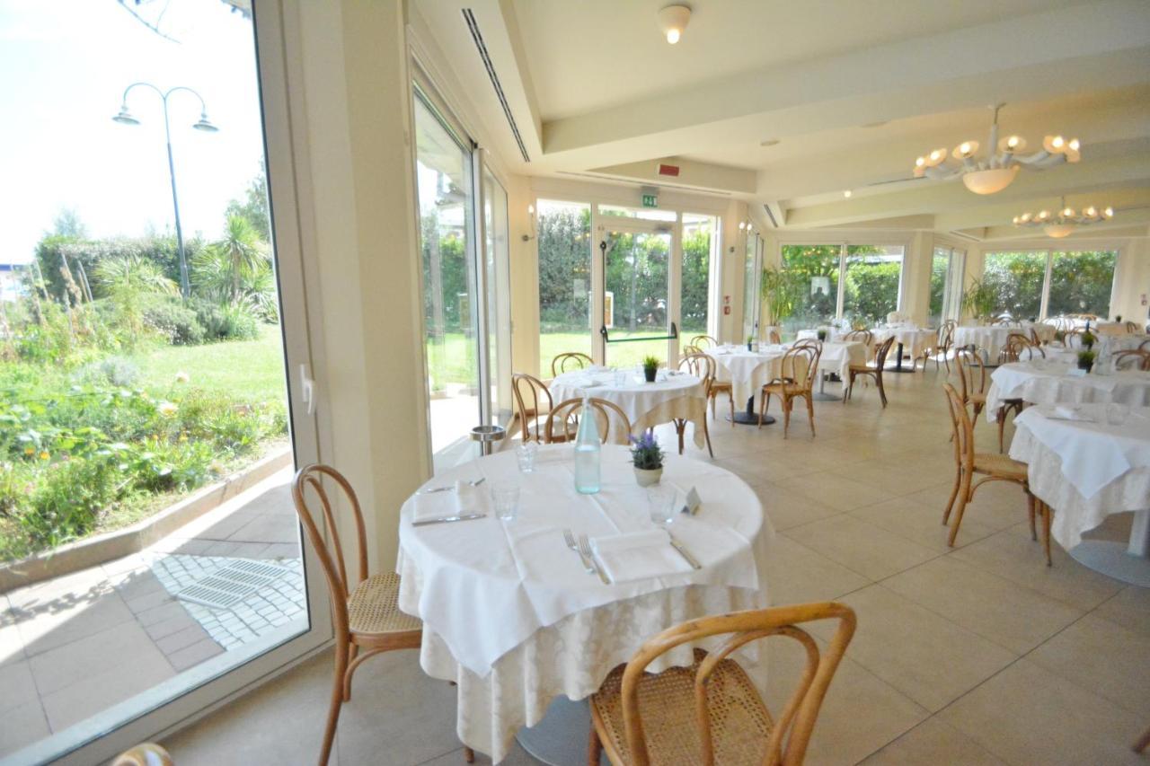 Hotel Bellevue Beach - Sul Mare Milano Marittima Esterno foto