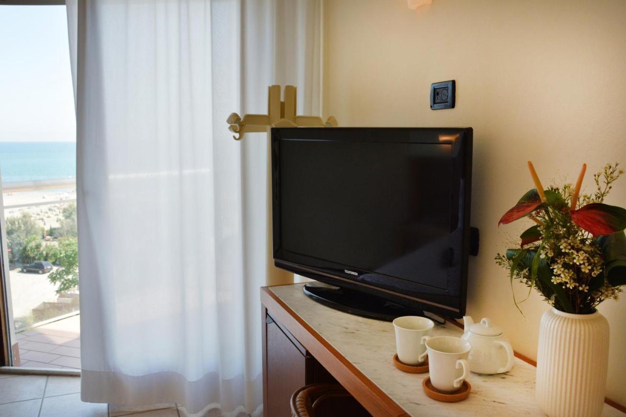 Hotel Bellevue Beach - Sul Mare Milano Marittima Esterno foto