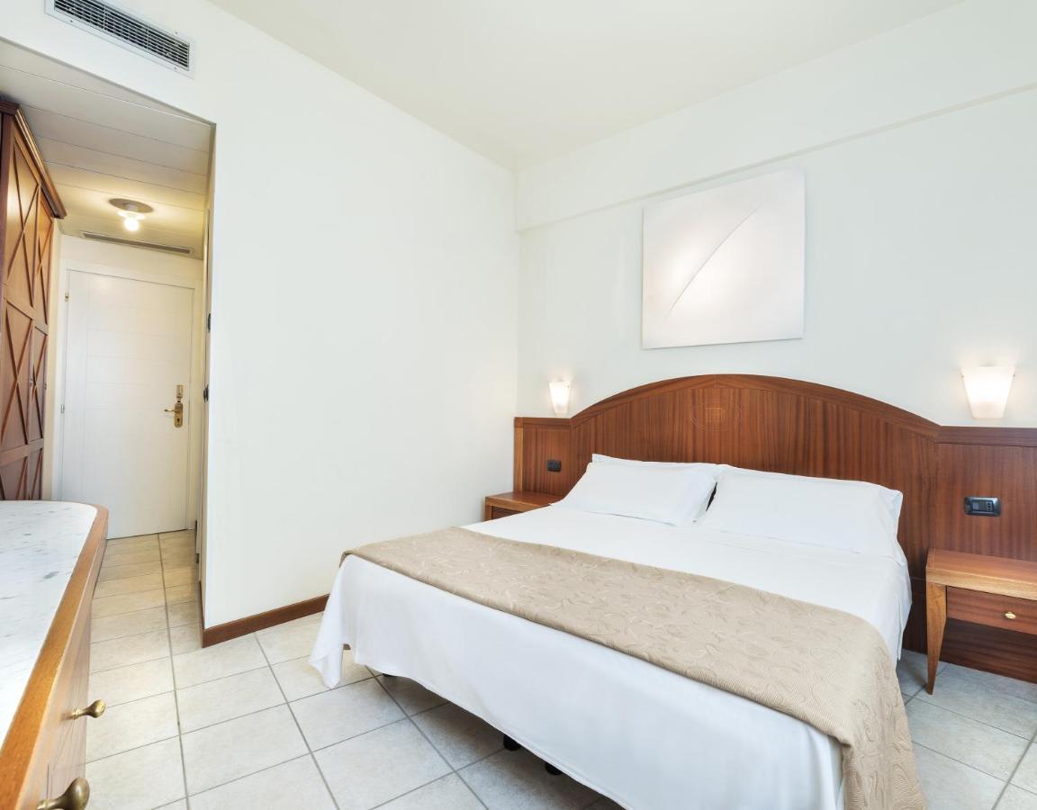 Hotel Bellevue Beach - Sul Mare Milano Marittima Esterno foto