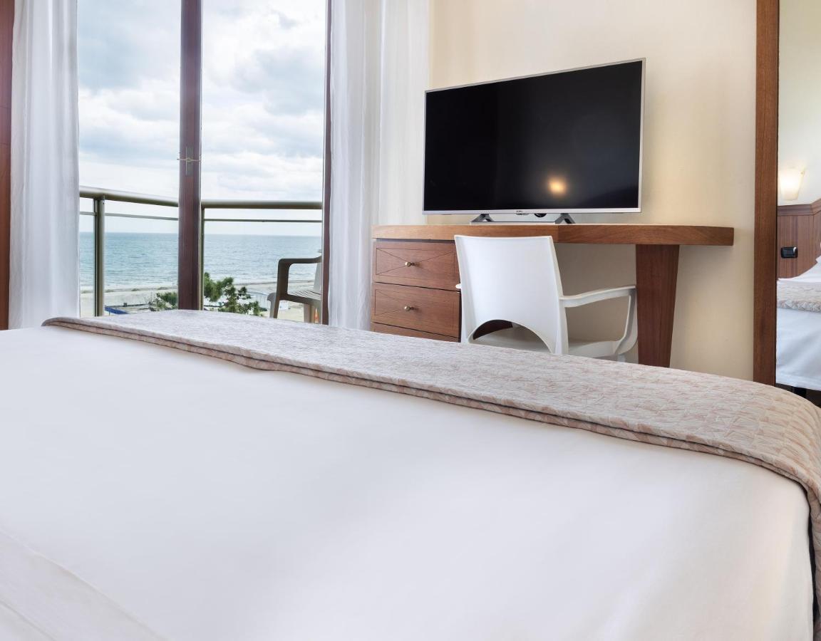 Hotel Bellevue Beach - Sul Mare Milano Marittima Esterno foto