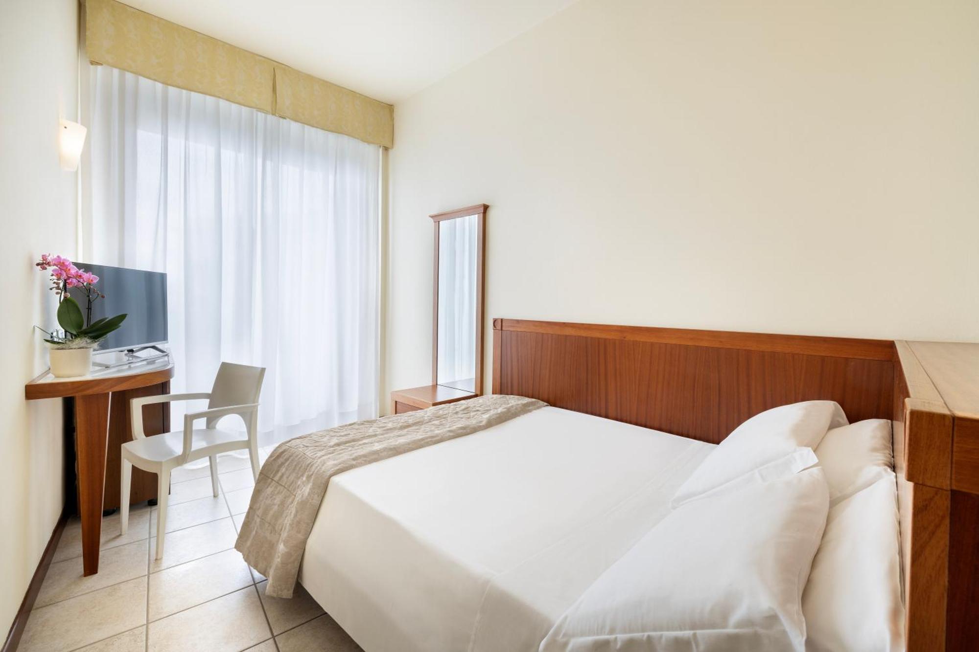 Hotel Bellevue Beach - Sul Mare Milano Marittima Esterno foto