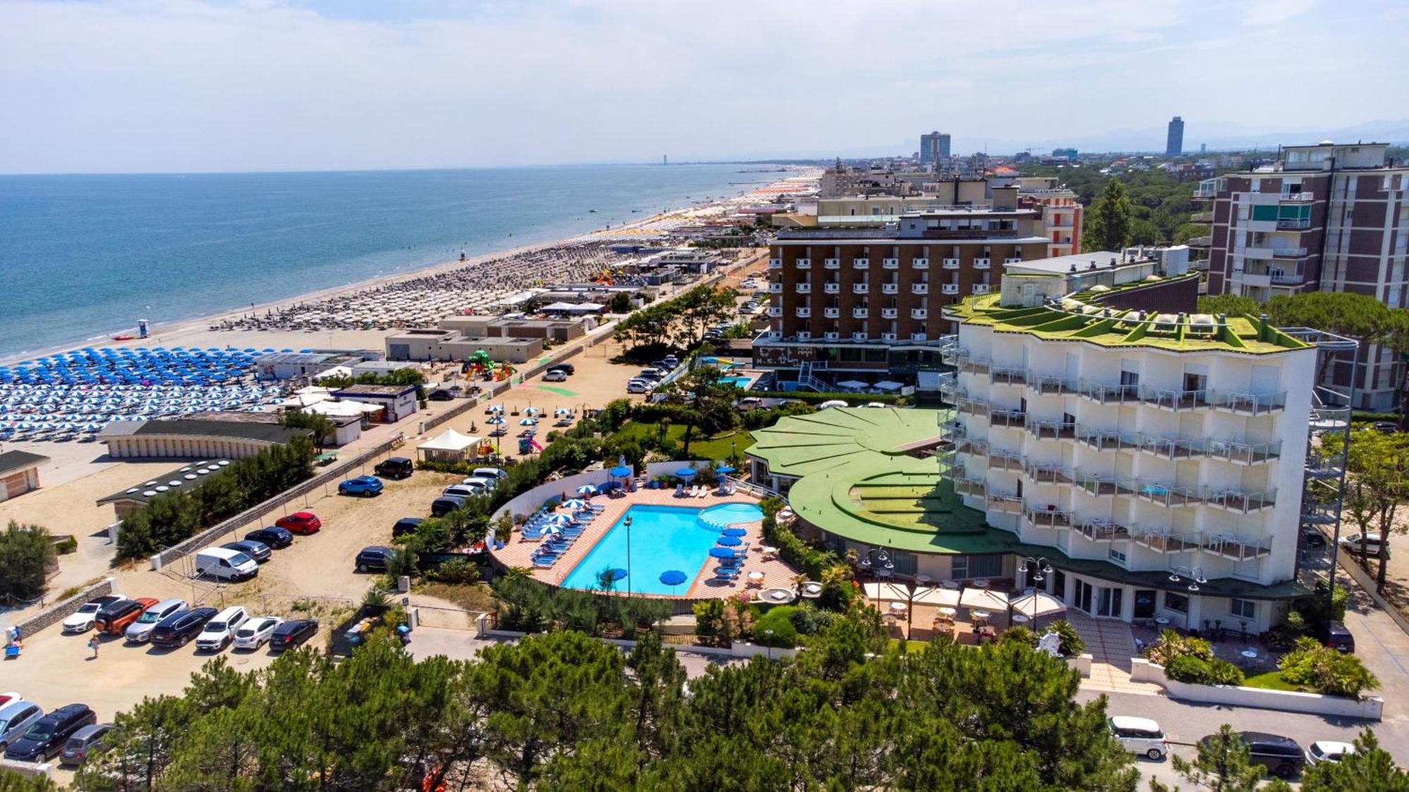 Hotel Bellevue Beach - Sul Mare Milano Marittima Esterno foto