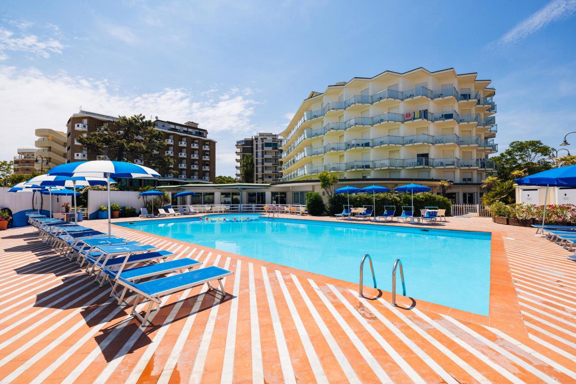 Hotel Bellevue Beach - Sul Mare Milano Marittima Esterno foto