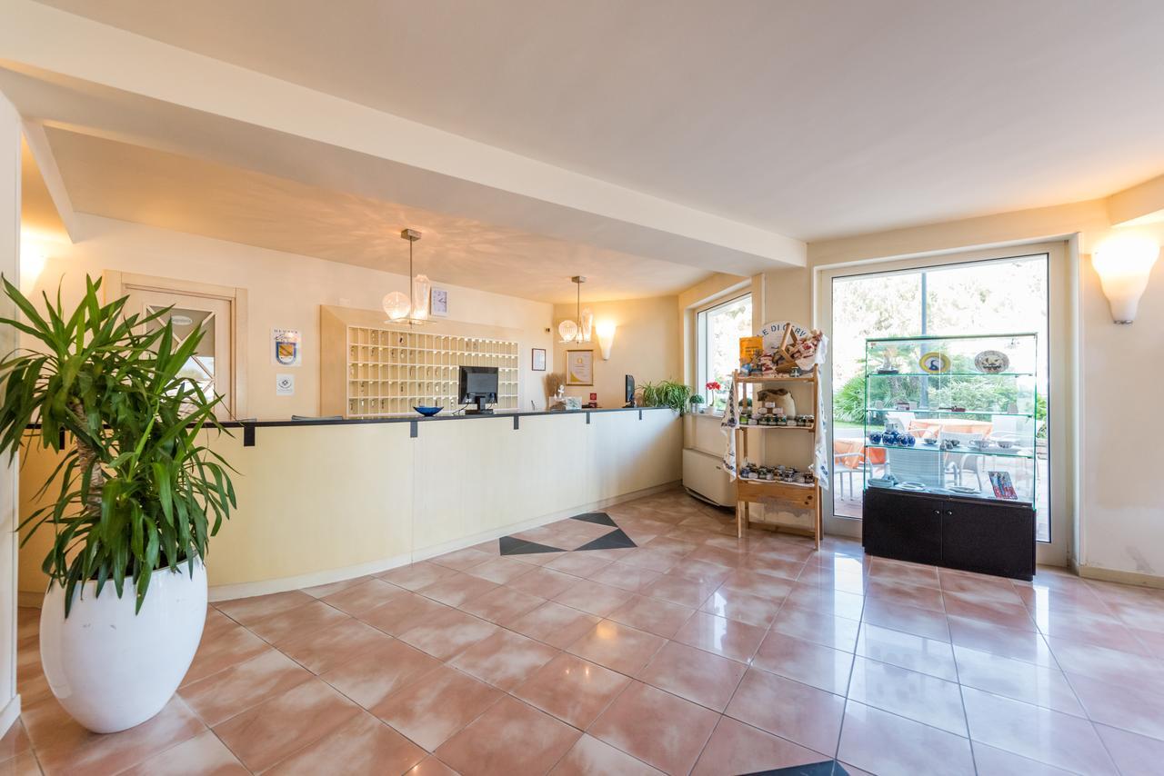 Hotel Bellevue Beach - Sul Mare Milano Marittima Esterno foto